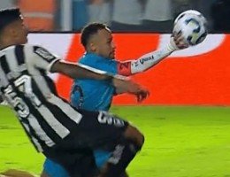 La mano del adiós? Neymar só jogará pelo Santos de novo se renovar contrato; entenda