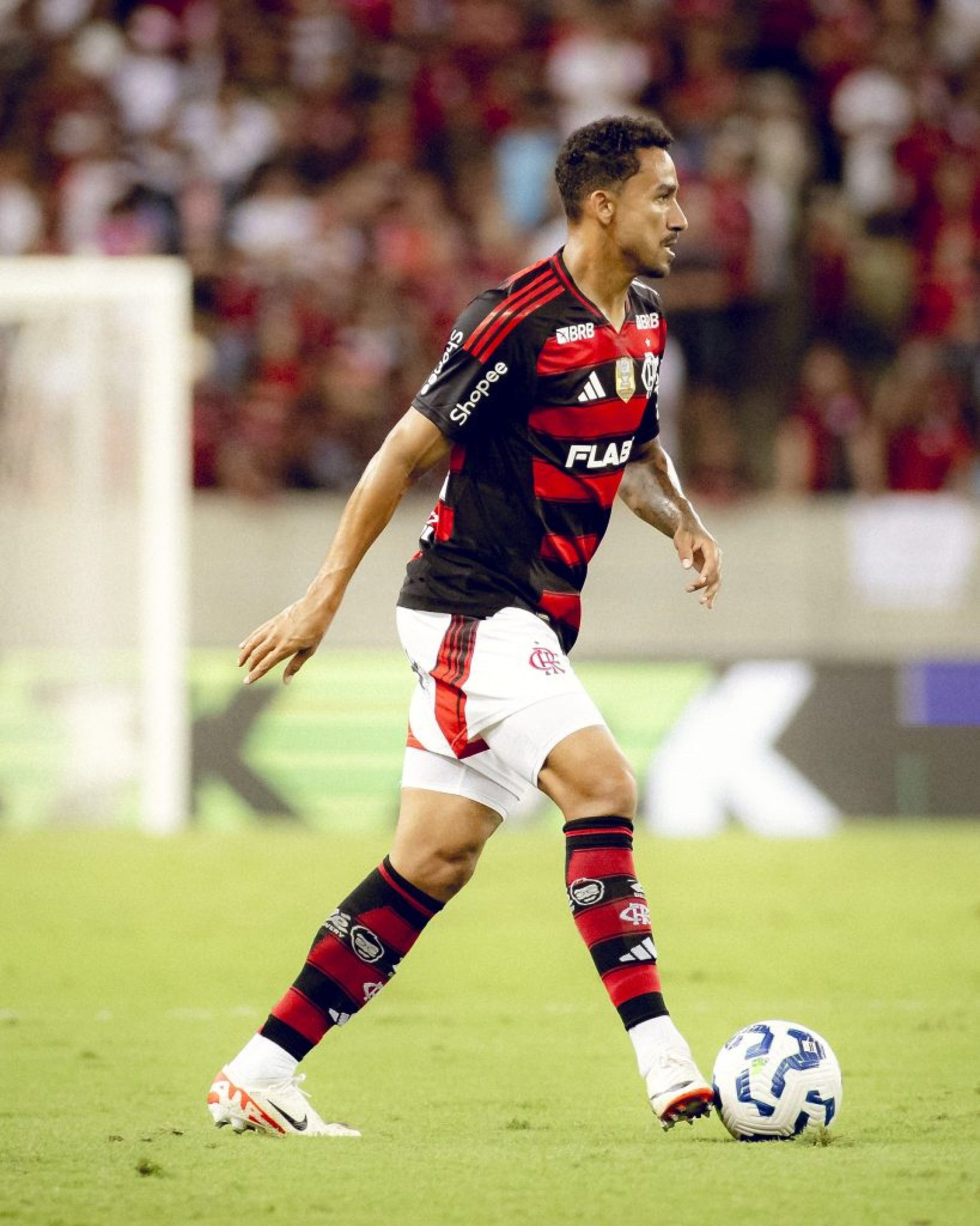 Danilo ressalta pés no chão com liderança: “a gente está começando o campeonato”