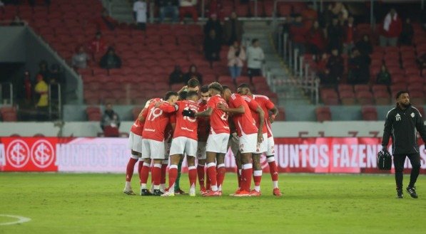Colorado está a apenas um ponto do primeiro time da zona de rebaixamento