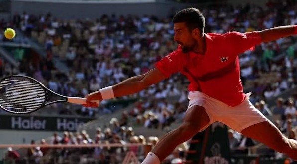 Sérvio encara o atual vice-campeão, Zverev, por vaga na semifinal na quarta-feira