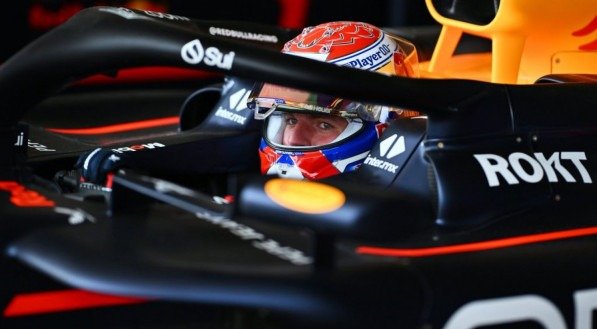 Verstappen fica a um ponto da suspensão na F1 após punição no GP da Espanha