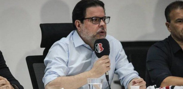 Santa Cruz paga parte dos salários dos jogadores e planeja entrar 