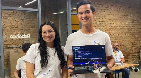 O Território do Fazer é uma iniciativa do Instituto Conceição Moura que promove a cultura maker por meio de oficinas, formações e atividades práticas