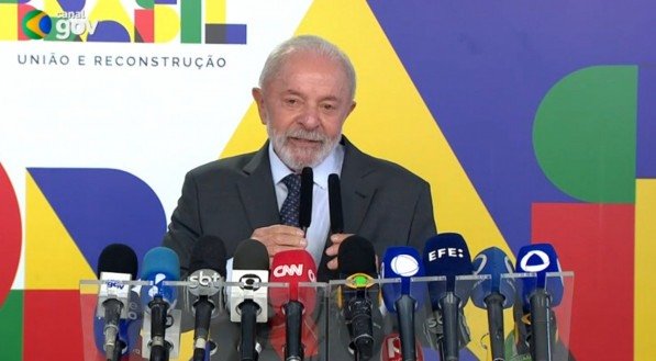 O que um garoto de seis anos é capaz de aprender e o governo Lula não