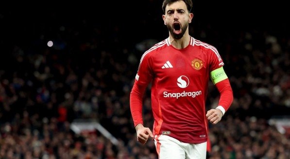 Bruno Fernandes recusa proposta bilionária e decide ficar no Manchester United