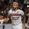 João Diogo em comemoração de gol pelo Santa Cruz em 2024