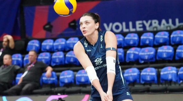 Imagem de jogadora de vôlei do Brasil