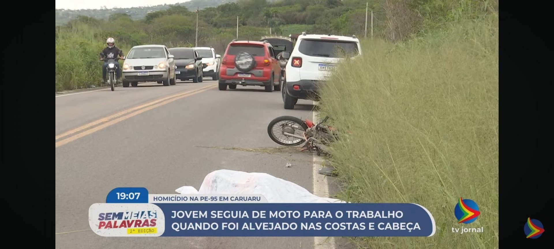 Imagem de acidente na PE-95, Caruaru