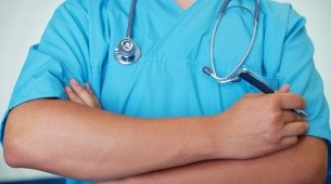 Os cursos incluem enfermagem, medicina, biomedicina e diversos outros 