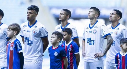 Equipe do Bahia reunida antes de jogo