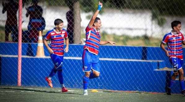 Leão é o líder da competição com 10 pontos na tabela.