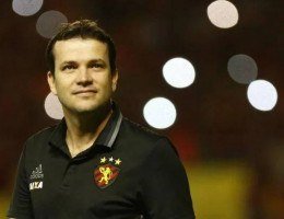 Daniel Paulista, novo técnico do Sport