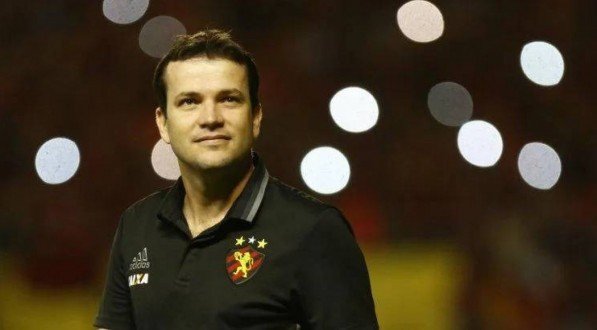 Daniel Paulista, novo técnico do Sport