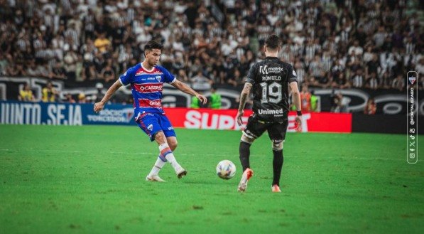 Meia foi contratado no início de janeiro e defendeu a camisa tricolor em 24 oportunidades, porém, não conseguiu render o esperado.