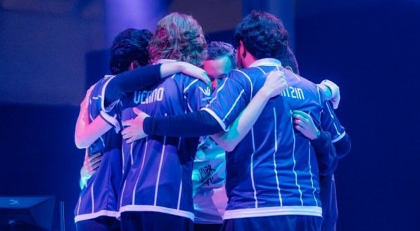 A MIBR foi eliminada do Valorant Masters Toronto depois de duas séries decepcionantes, contra a Gen.G, no domingo, e contra a Liquid, nesta terça, perdidas por 2 a 0. Sem apresentar nenhum brilho na fase suíça no Canadá, os brasileiros terminaram com um recorde de 19 rodadas vencidas e 52 rodadas perdidas. Em quatro mapas, [&amp;#8230;]