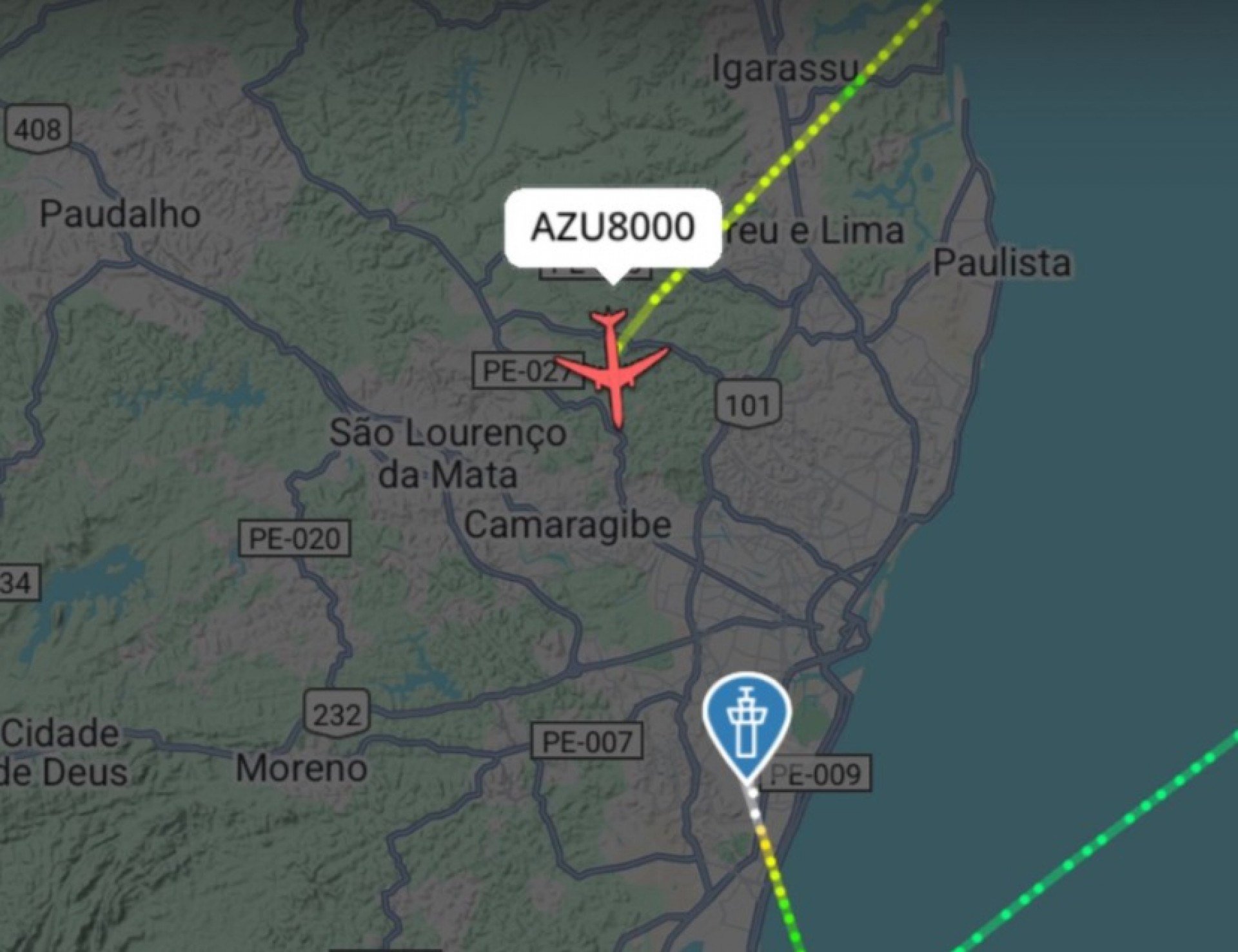 Voo inaugural da Azul entre Recife e Madri retorna ao Aeroporto dos Guararapes momentos após decolar