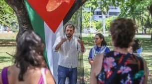 Brasileiro Thiago Ávila e mais 11 ativistas foram presos pela Marinha israelense