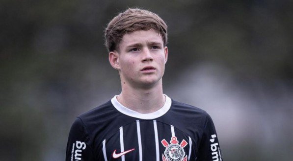Thiago Coelho valoriza boas campanhas do Corinthians sub-15 em 2025