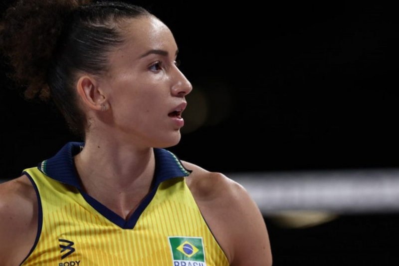 Gabi ponta e capitã da Seleção feminina de vôlei no Mundial