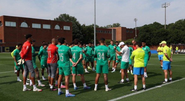 Os jogadores que estavam em atividade na data FIFA participaram do primeiro treinamento nos Estados Unidos nesta quinta-feira (12). 