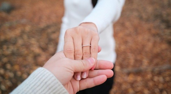 Freela no amor ou CLT dos sentimentos? Veja como os brasileiros namoram