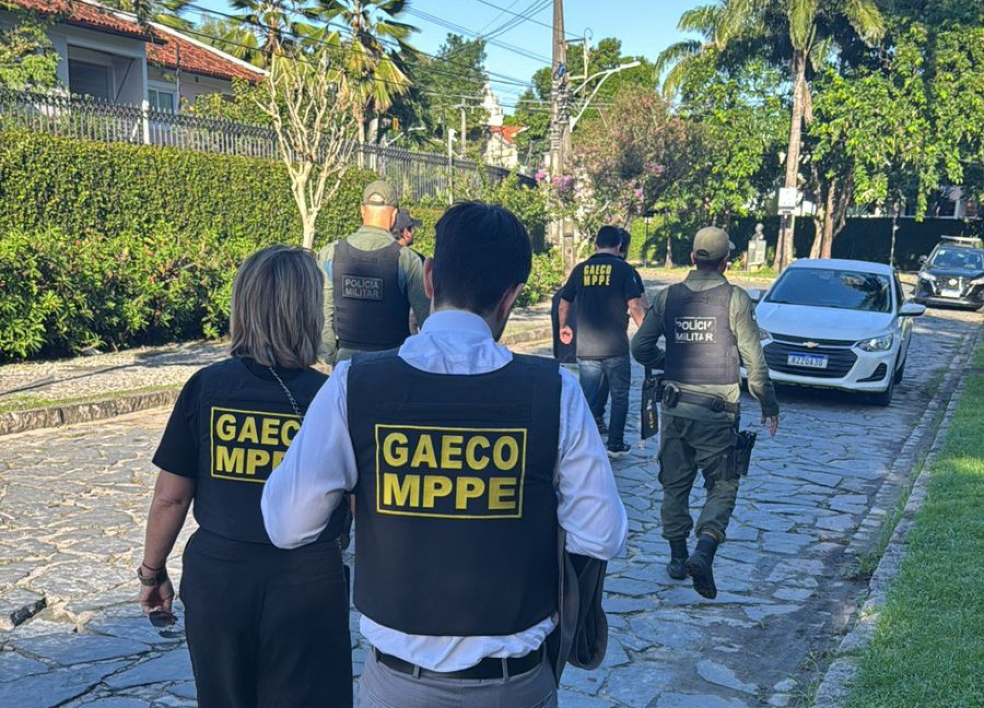 Operação do MPPE cumpre mandados contra organização acusada de sonegar R$ 16 milhões em impostos