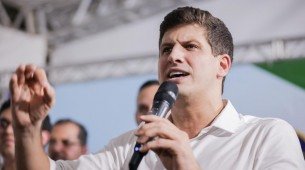 Prefeito João Campos deve ter aprovado novo empréstimo pela Câmara Municipal do Recife 