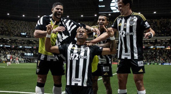 Junior Santos celebra gol que selou a vitória do Atlético-MG: ‘feliz pelo gol e pela vitória’