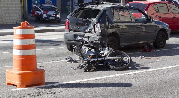 Transporte por moto: O grito de alerta de um cirurgião diante do colapso silencioso na saúde pública