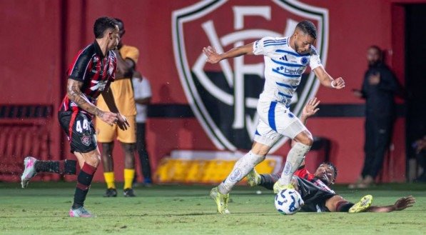 Chuva intensa em Salvador interfere diretamente no desempenho das equipes pela 12ª rodada do Brasileirão