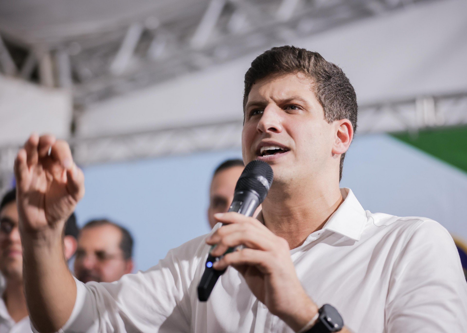 Foto da capa: Cena Política