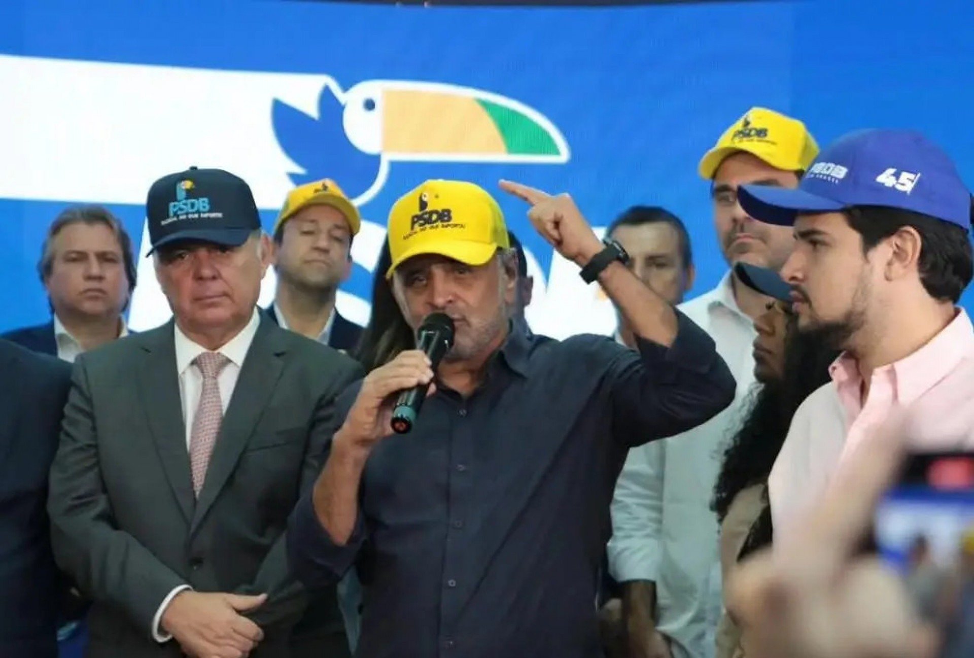 Foto da capa: Política
