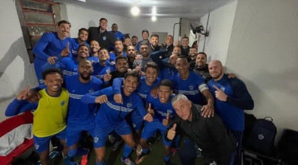 Rodada tem empates, vitórias importantes e mudanças no G?4.
