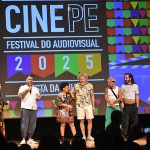 Equipe do filme também comemorou a premiação como Melhor Ator, para Octavio Camargo, que interpreta o personagem Miguel