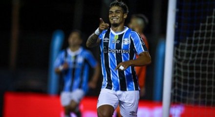 Matías Arezo desperta o interesse no Hellas Verona, da Itália.