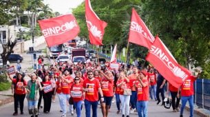 Professores e professoras do Cabo de Santo Agostinho estão em greve