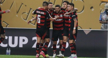 Arrascaeta e Luiz AraÃºjo foram os nomes do time rubro-negro na vitÃ³ria sobre o EspÃ©rance na estreia da Copa do Mundo de Clubes; Confira as notas de cada jogador