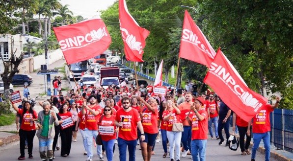 Professores e professoras do Cabo de Santo Agostinho estão em greve