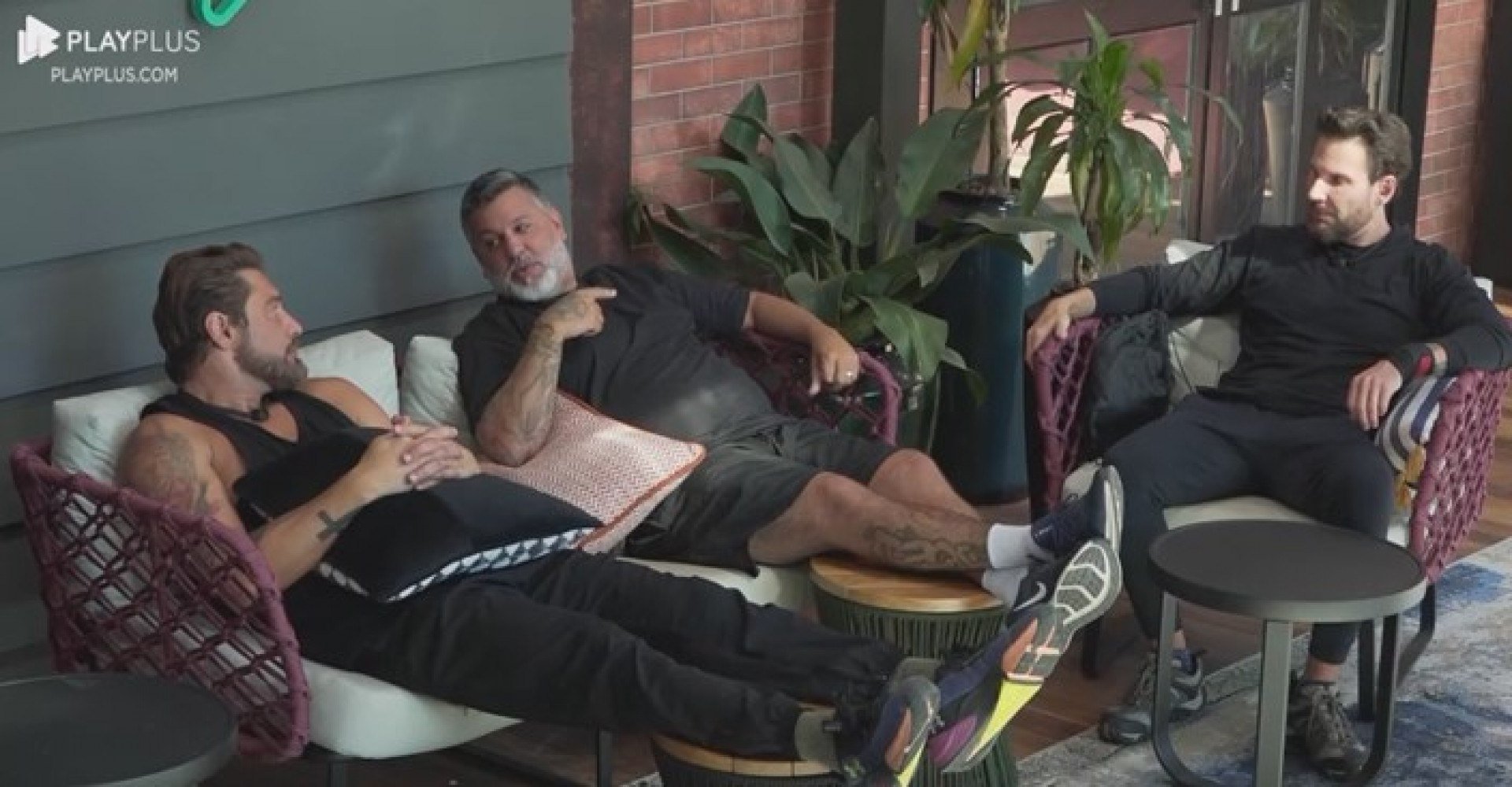 Power Couple: André aponta atitude de Eike e diz que ele faz 'leva e traz'