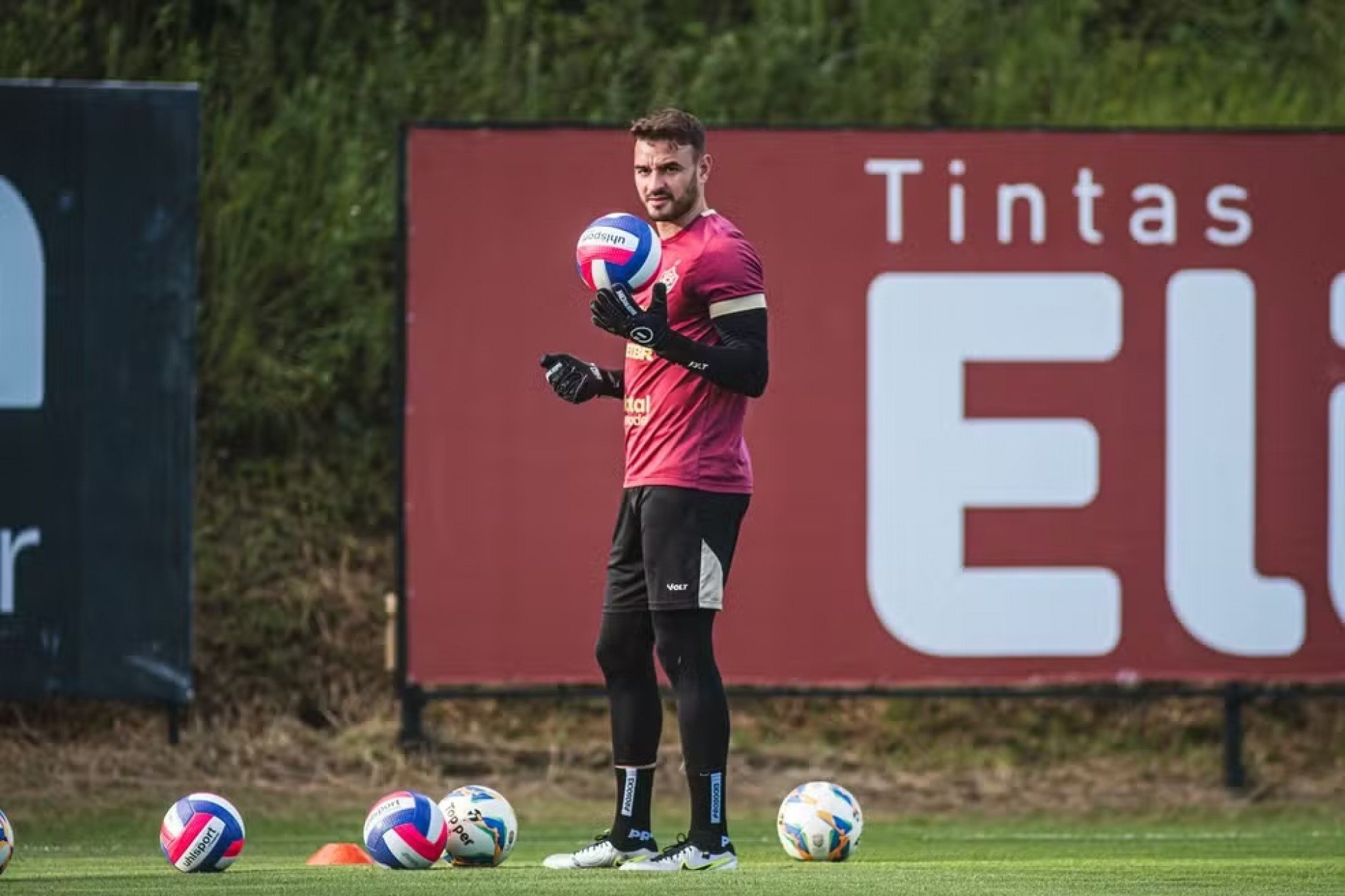 Imagem do goleiro Gabriel Vasconcellos
