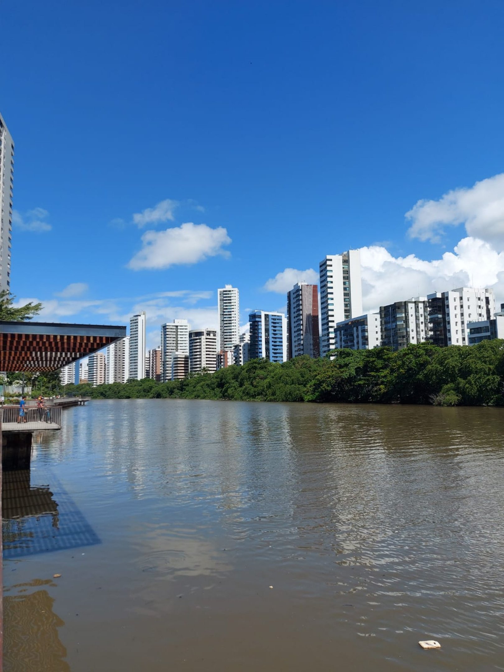 Aluguel sobe duas vezes mais que inflação e coloca o Recife como a cidade mais cara do Nordeste