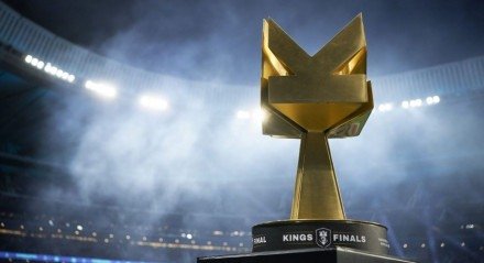 Liga de futebol de sete, criada pelo ex-jogador espanhol Gerard Piqué, busca popularizar o evento no país e iniciou conversas pela transmissão.