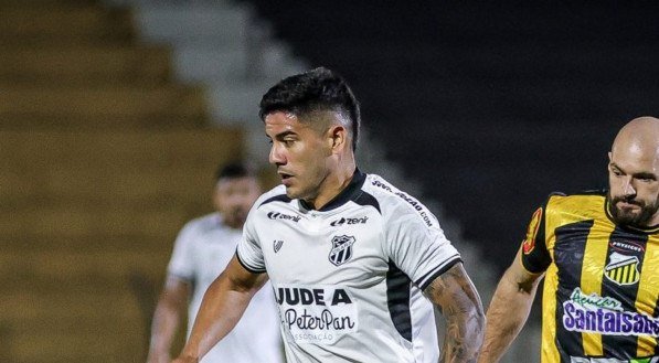 Os dois atletas pertencem ao Vozão e não vem sendo aproveitados pelo técnico Léo Condé. Portanto, devem ser o próximos a deixar o clube.