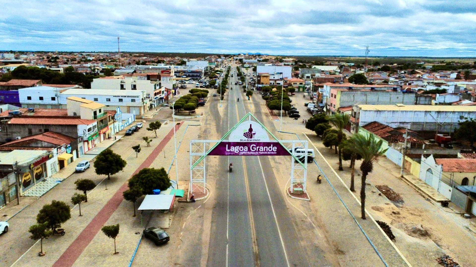 O tema da confer&ecirc;ncia ser&aacute;: 'Construindo a Pol&iacute;tica de Desenvolvimento Urbano: caminhos pra cidades inclusivas, democr&aacute;ticas, sustent&aacute;veis e com justi&ccedil;a social