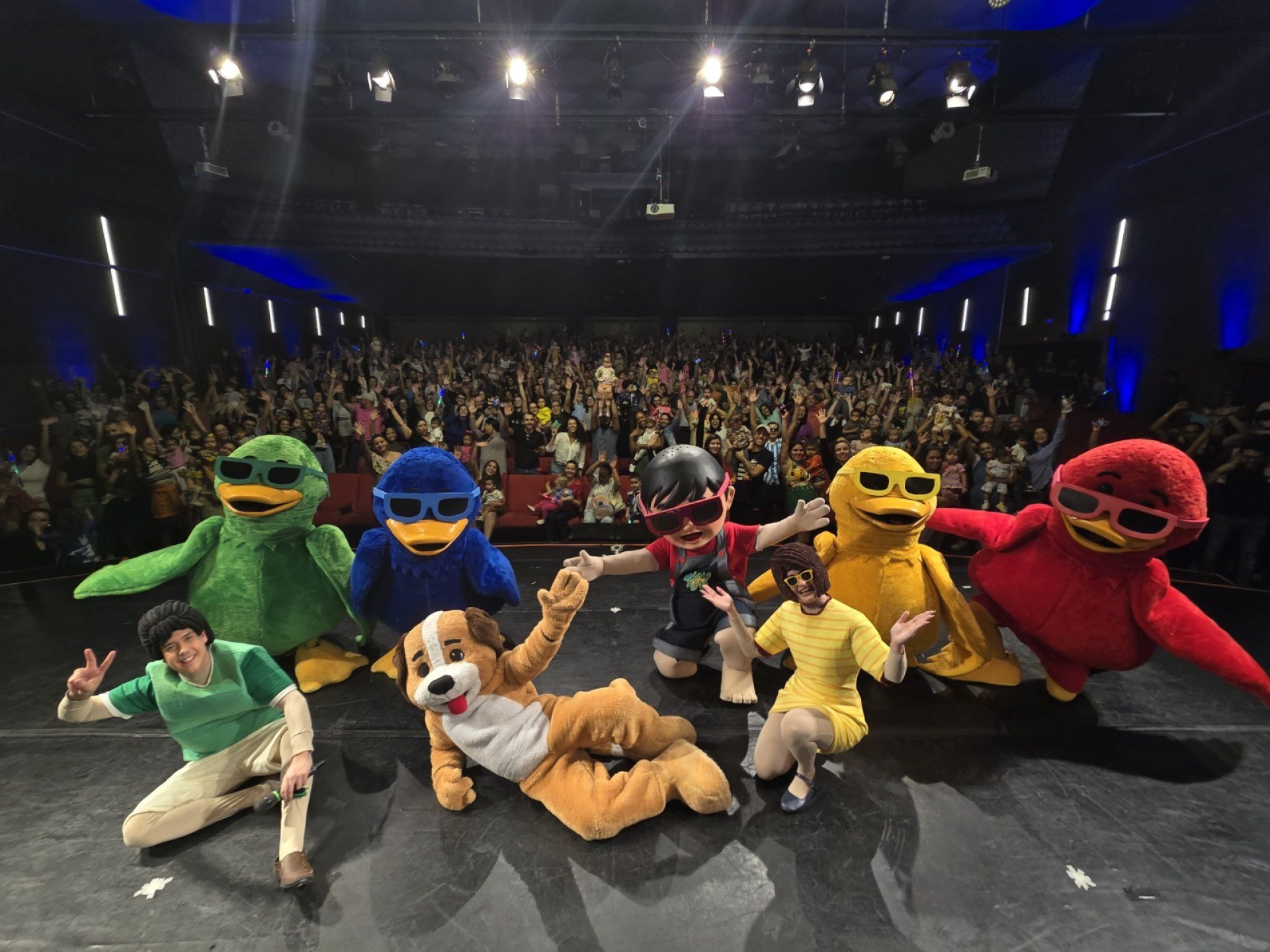 Febre nacional, espetáculo 'Brincando com Bento e Totó' chega ao Recife com muita música e diversão