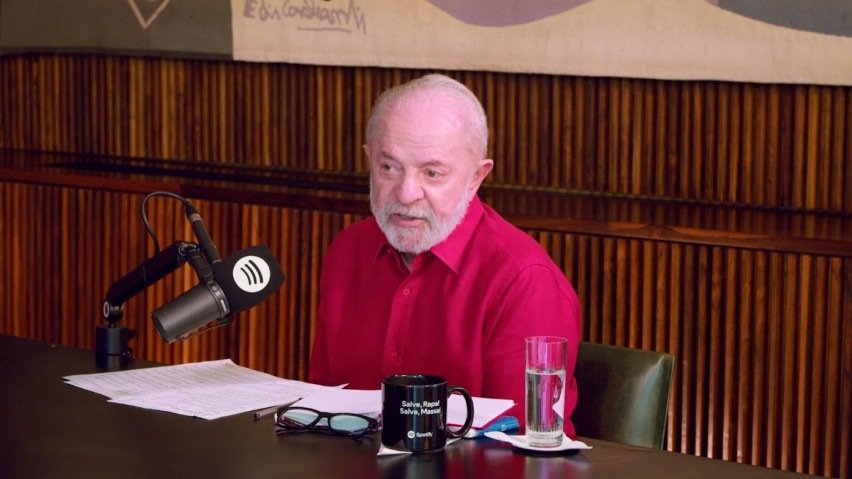 O presidente Lula marcou presença no videocast Mano a Mano, do rapper Mano Brown, transmitido na plataforma de streaming Spotify