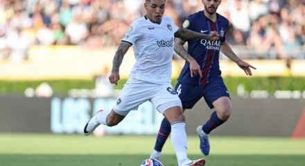 Igor Jesus marcou o único gol da partida, garantindo o placar positivo para o Glorioso