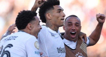 O gol de Igor Jesus garantiu a liderança do grupo ao Botafogo