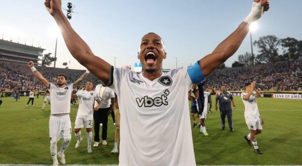 Glorioso bateu o time francês por 1 a 0 na Copa do Mundo de Clubes
