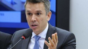 Deputado Felipe Carreras, do PSB, relator da Comissão de Defesa do Consumidor